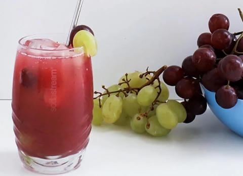 Eau de raisin pétillante